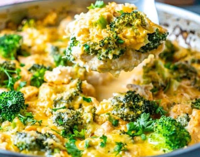 One Pan Cheesy Cauliflower Rice with Broccoli and Chicken