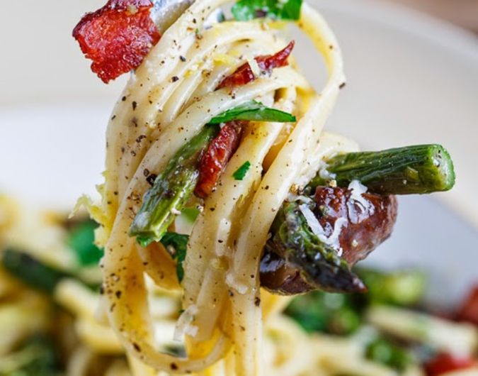 Roasted Asparagus and Mushroom Carbonara