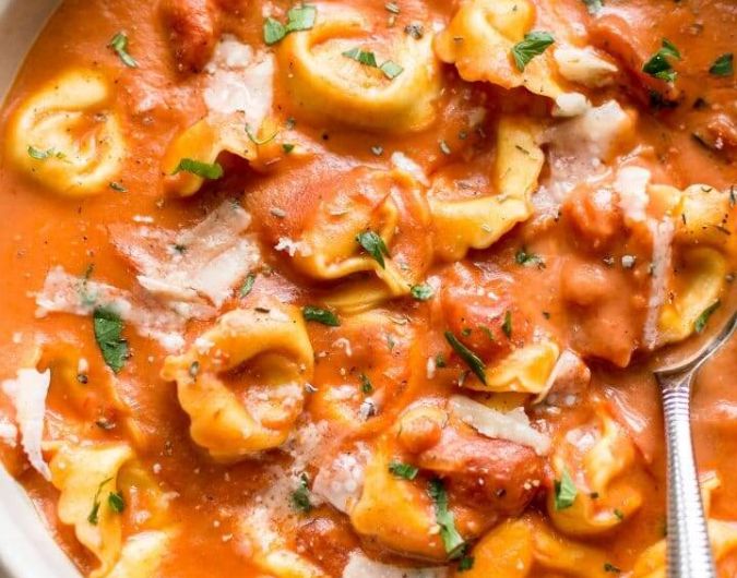 Tomato Tortellini Soup